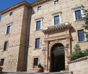 Hotel Castello Chiola