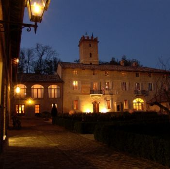 Relais Castello Di Razzano