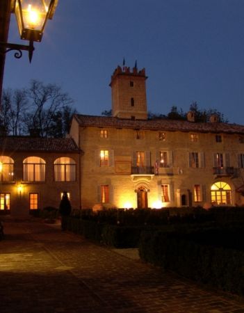 Relais Castello Di Razzano