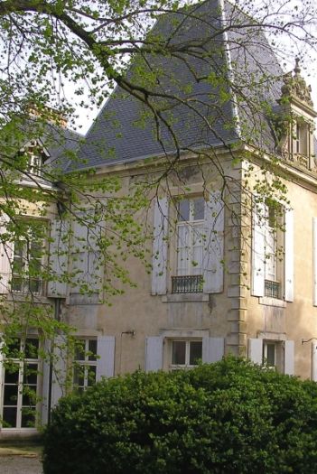 Château de Saint Michel de Lanès